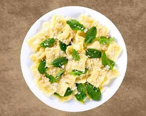 Order The Pesto Spinach Ravioli Pasta food online from Yum Yum Soup store, Nashville on bringmethat.com