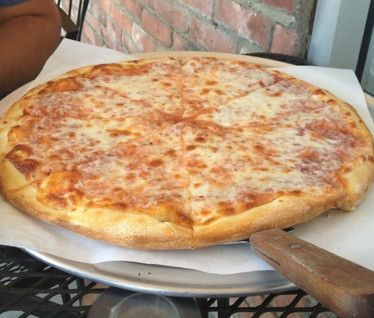 Order Gluten Free Cheese Pizza - Medium 12'' (6 Slices) food online from Michael's Pizza store, Calabasas on bringmethat.com
