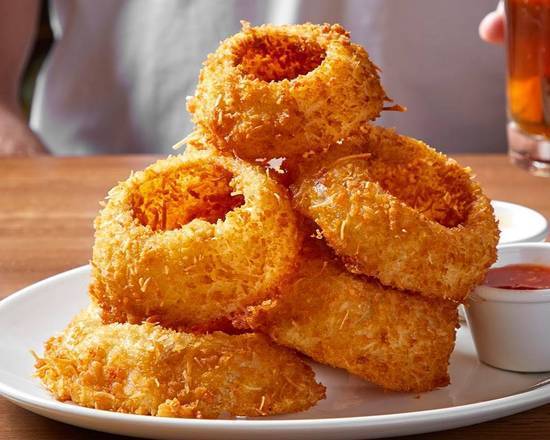 Order Coconut Onion Rings food online from Moretti Ristorante & Pizzeria store, Lake in the Hills on bringmethat.com
