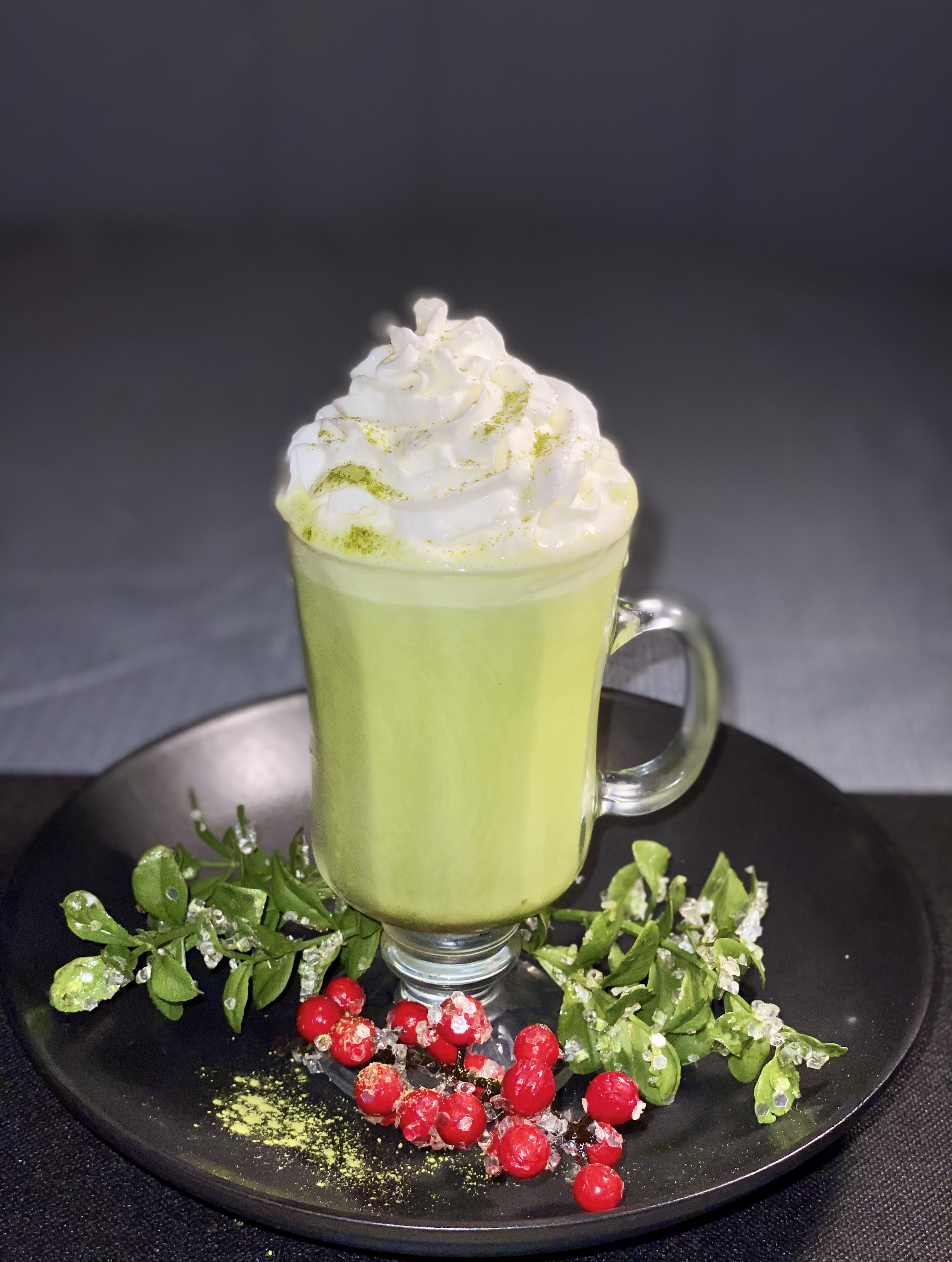 Order Matcha Green Latte food online from Pineapple Xpressed Cafe store, McHenry on bringmethat.com