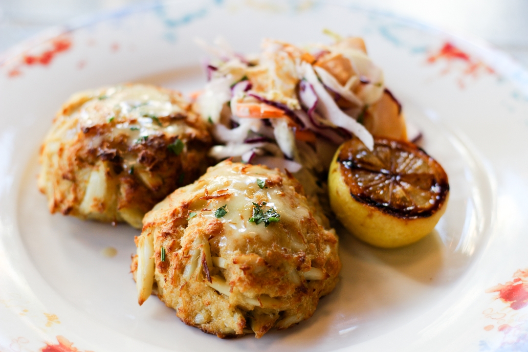 Order Single Crab Cake Entree food online from The Walrus Oyster & Ale House store, Oxon Hill on bringmethat.com