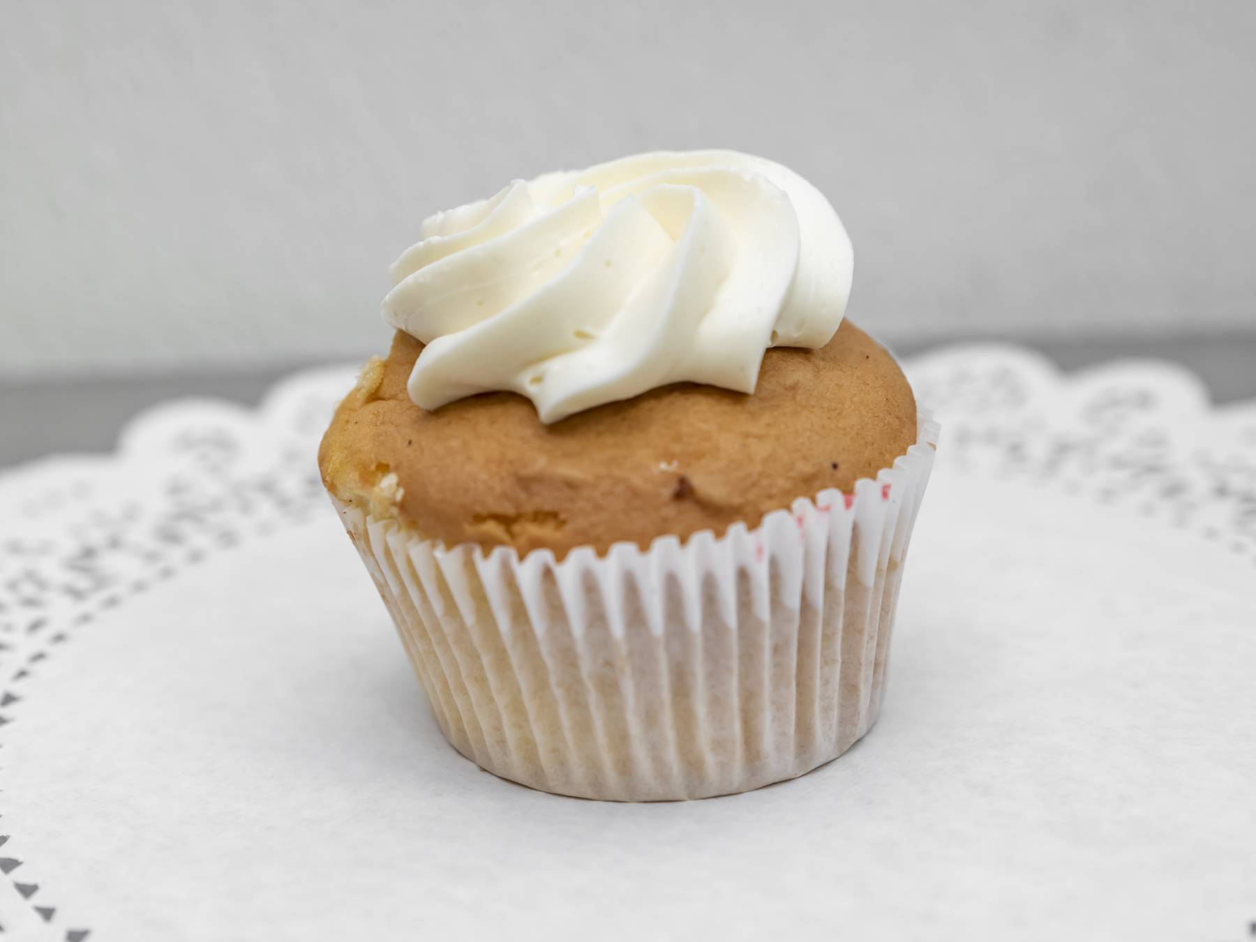 Order Cupcakes food online from Cakeshine store, Lorton on bringmethat.com