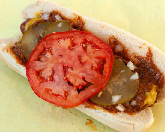 Order Chili Hot Dog food online from Original Tommy's store, Walnut Park on bringmethat.com
