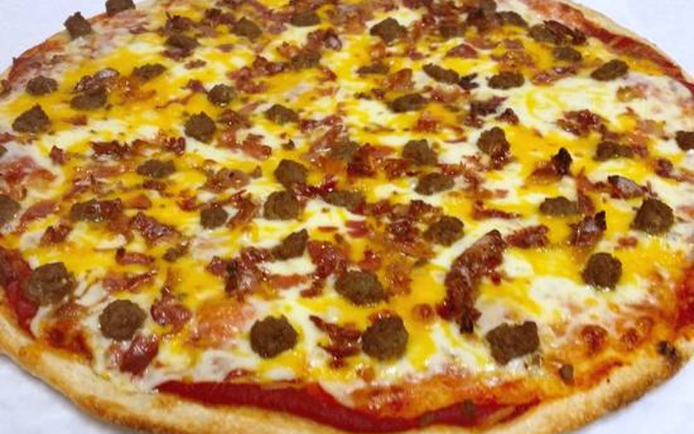 Order Bacon Cheeseburger Pizza - Small food online from Cal'z Pizza Subs and Chicken Wings store, Virginia Beach on bringmethat.com