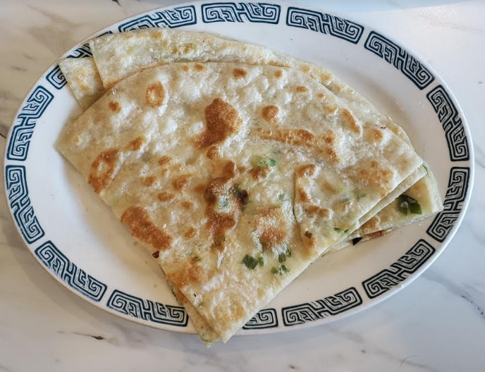 Order Green Onion Pancake food online from Darda Seafood store, Milpitas on bringmethat.com