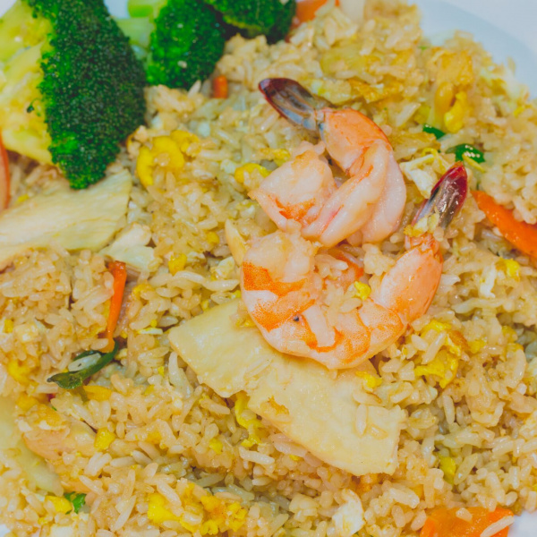 Order F1. Bangkok Fried Rice food online from Mango thai cuisine store, West Newton on bringmethat.com