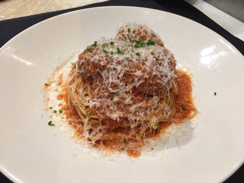 Order Spaghetti and Meatballs Dinner food online from Dinah Poolside Restaurant store, Palo Alto on bringmethat.com
