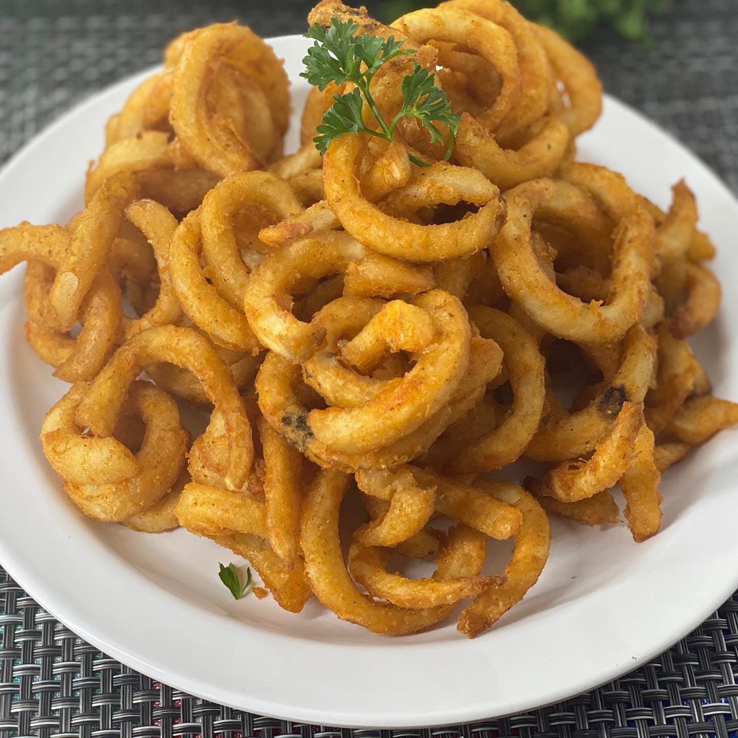 Order Fried Calamari - Appetizer food online from The grotto pizzeria & ristorante store, New York on bringmethat.com