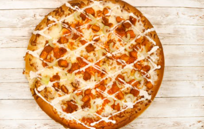 Order 17" Extra Large Buffalo Chix Pizza food online from Villa Pizza store, Milpitas on bringmethat.com