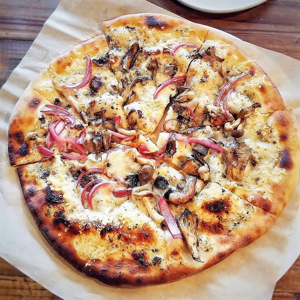 Order Full Tartufi Pizza food online from Osteria store, Oklahoma City on bringmethat.com