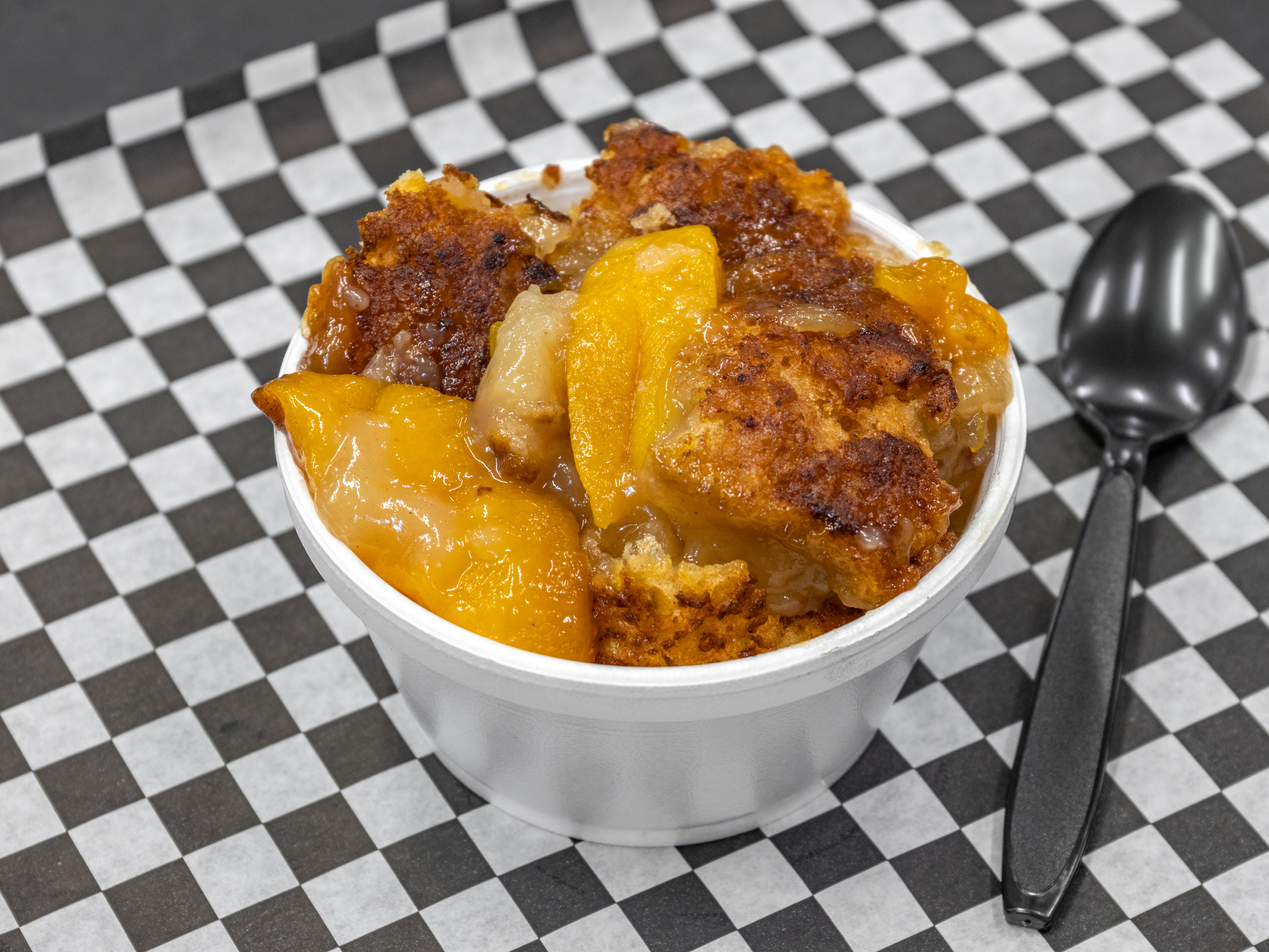 Order Peach Cobbler food online from Boss's Slow Smoked BBQ store, Las Vegas on bringmethat.com