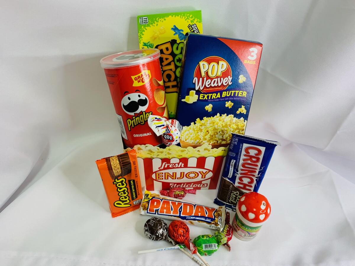 Order Snack Box Large food online from Sweetheart Gifts store, Morrow on bringmethat.com