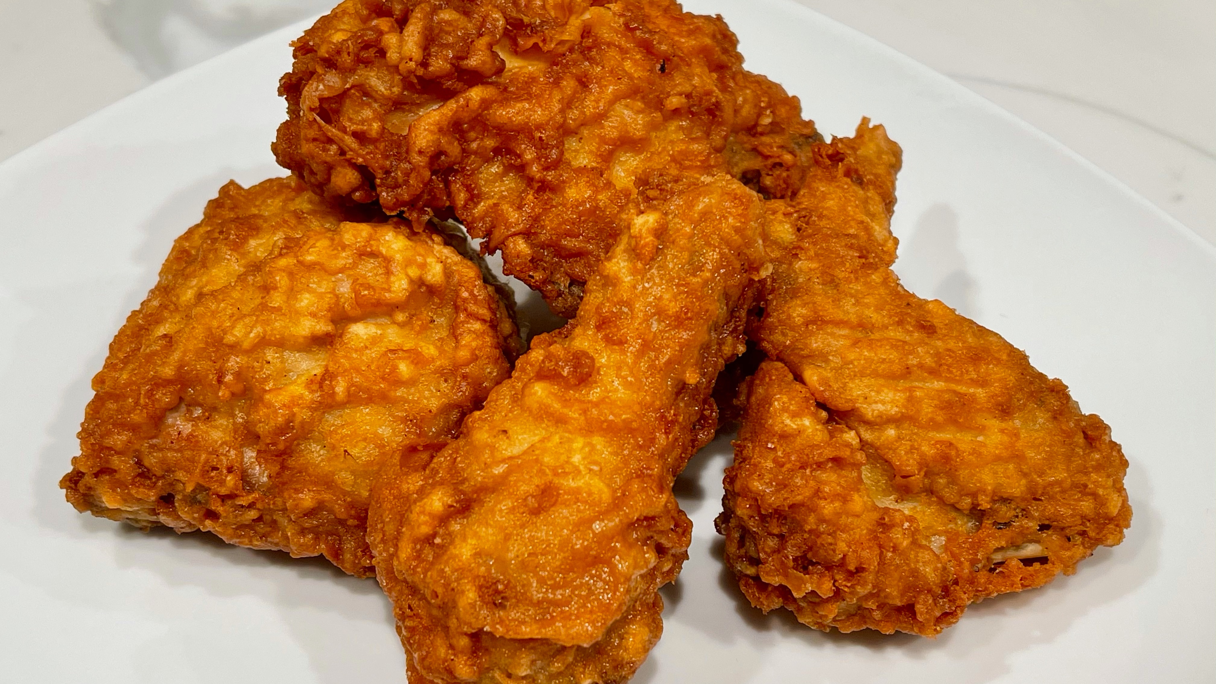 Order Fried Chicken Dinner food online from Foodhaul store, Chicago on bringmethat.com