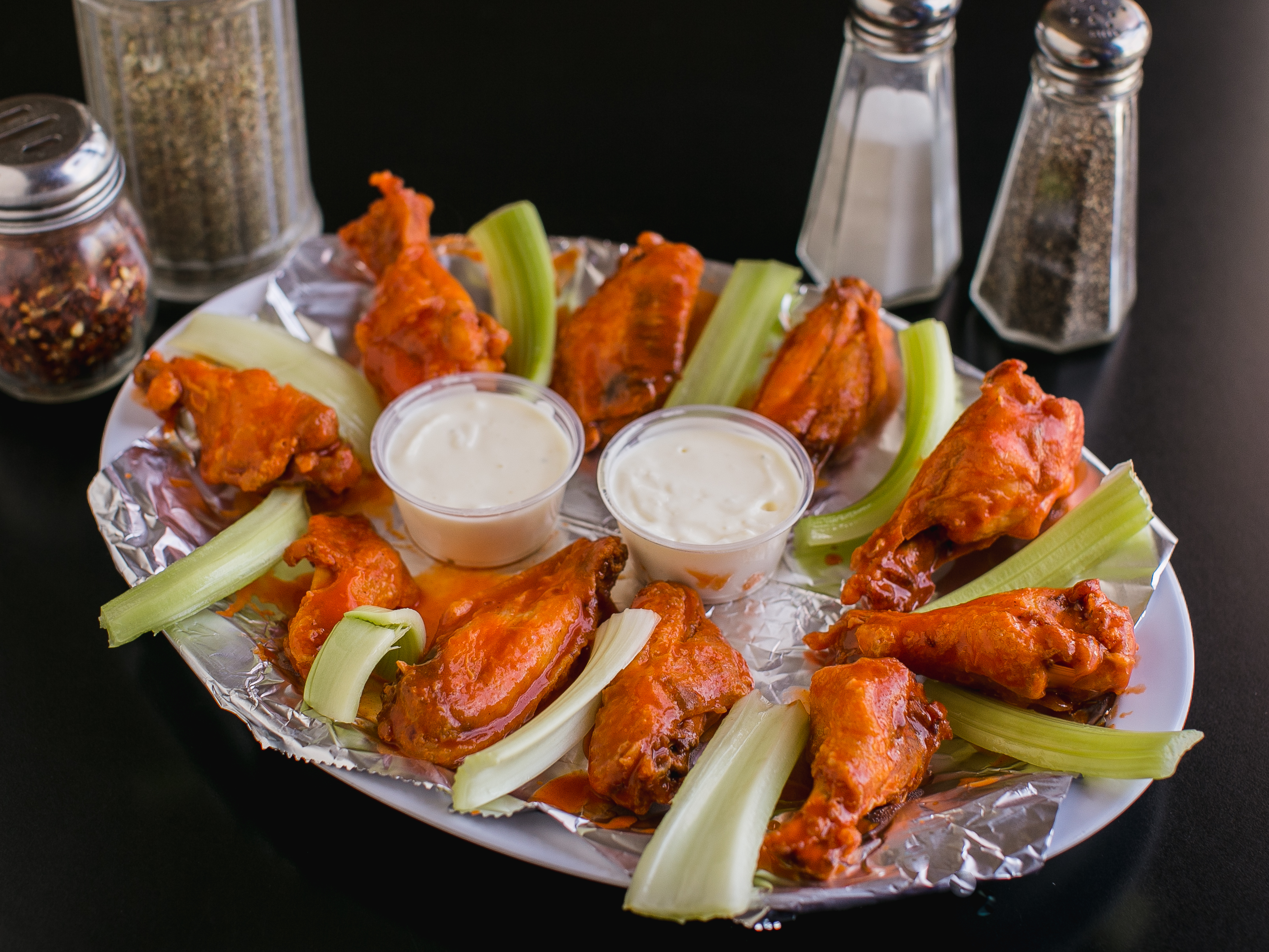 Order Lenape Wings food online from Lenape Pizza store, West Chester on bringmethat.com
