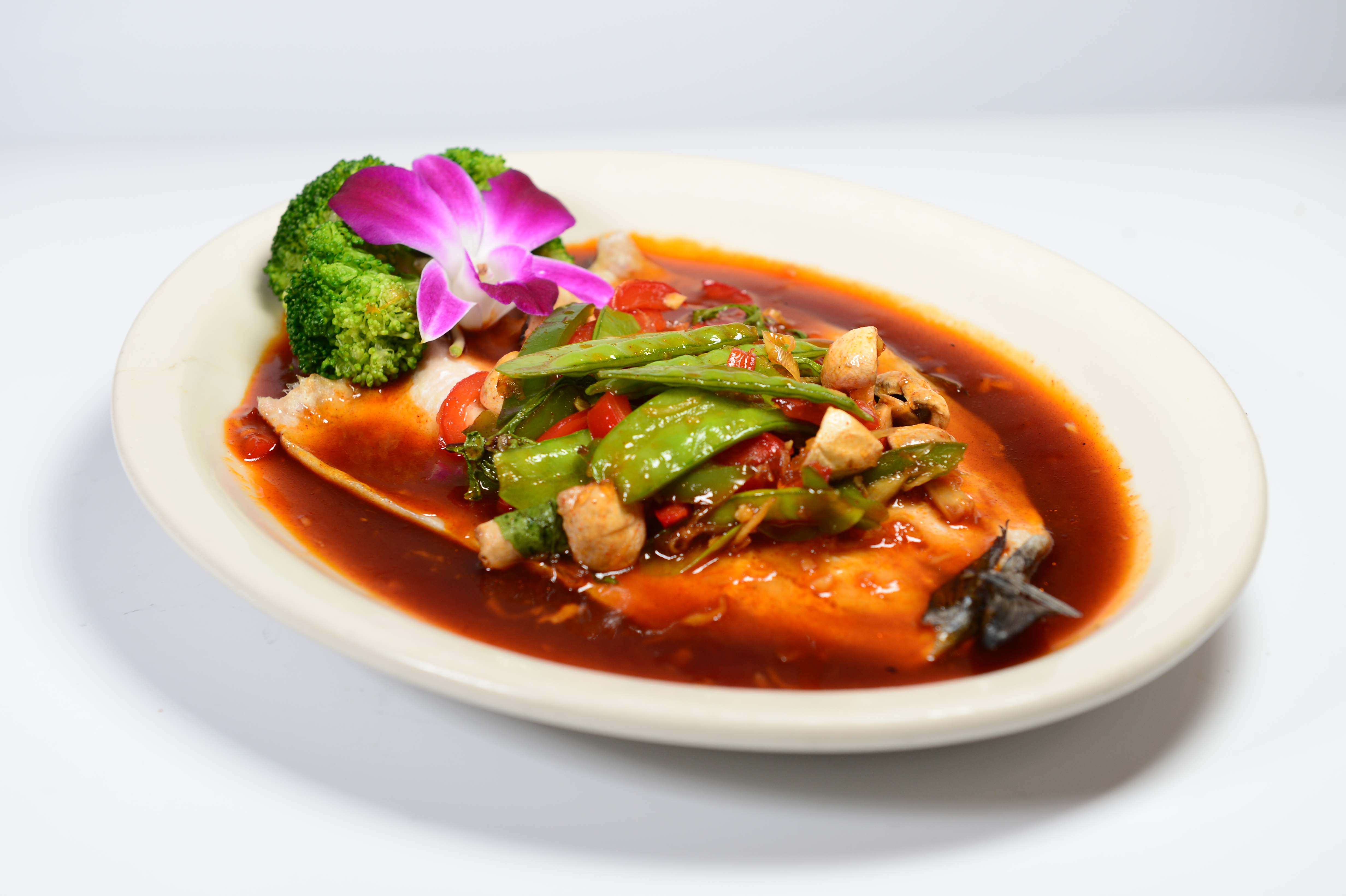 Order Rainbow Trout food online from Lemongrass Thai Cuisine store, San Francisco on bringmethat.com