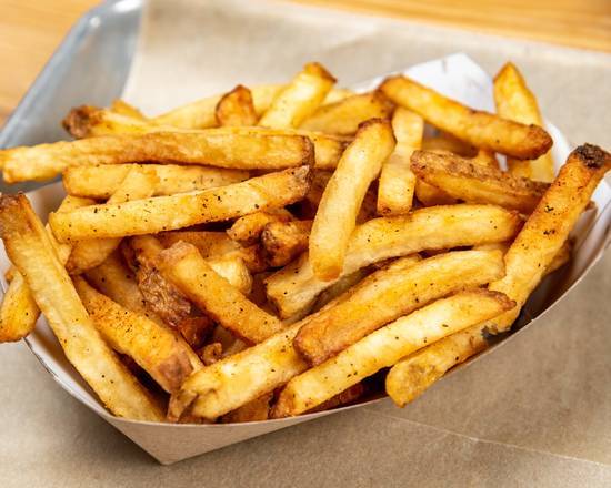 Order Hand Cut Fries food online from Batesys BBQ store, Arverne on bringmethat.com