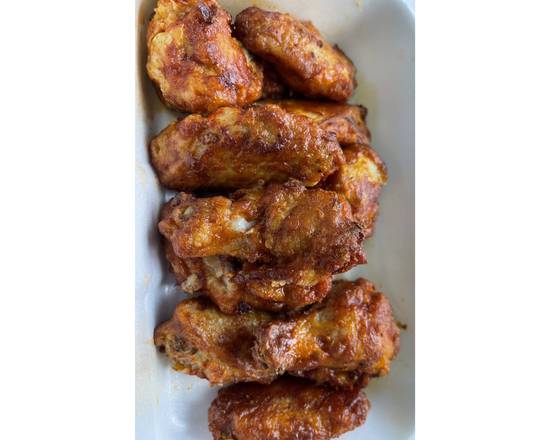 Order Chicken Wings food online from Detroit Pizza Factory store, Battle Ground on bringmethat.com
