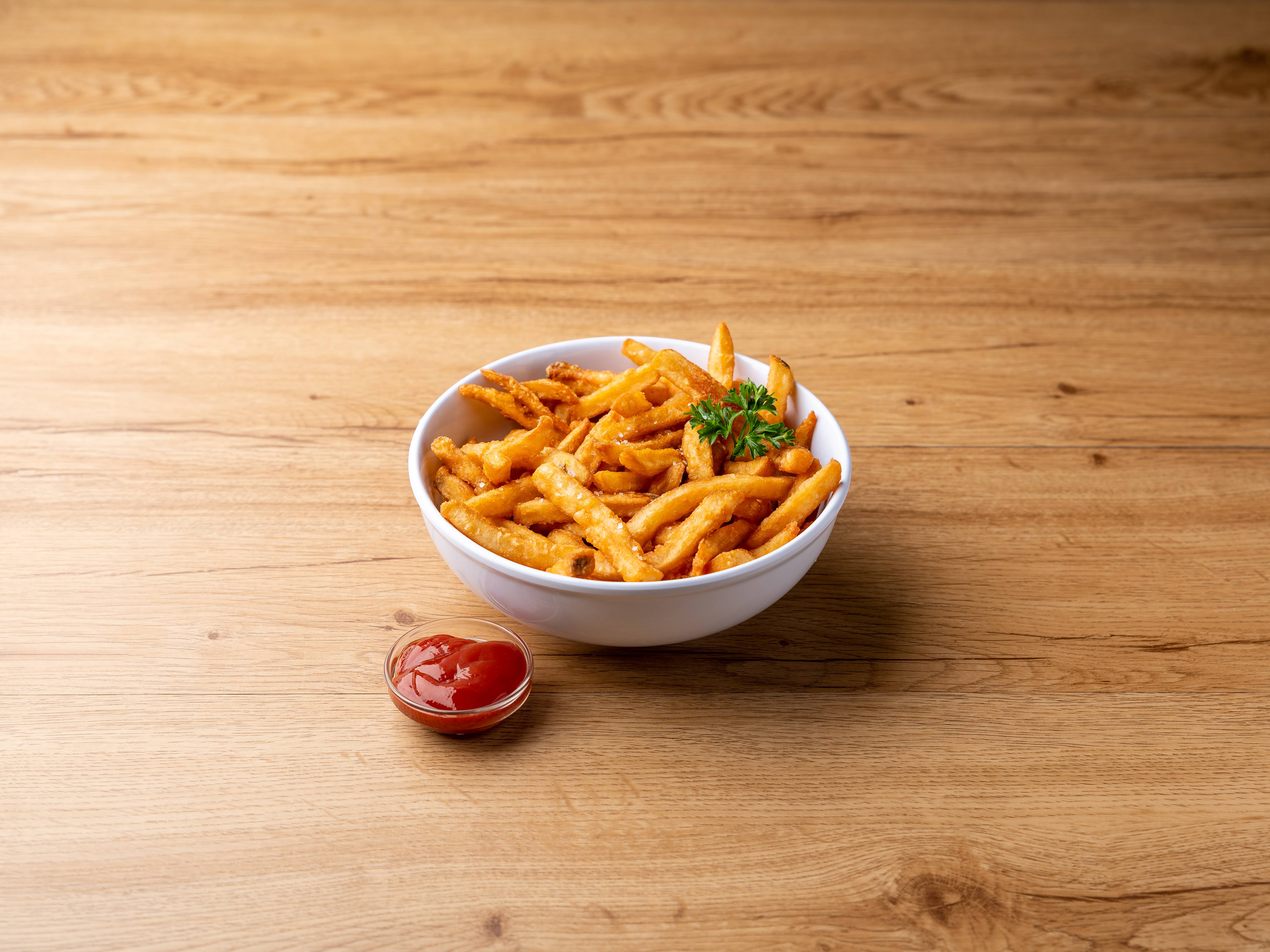 Order French Fries food online from Riviera Pizza & Pasta store, New Kensington on bringmethat.com