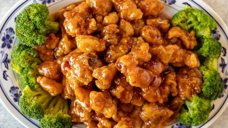 Order C10 General Tso's Chicken food online from Pho King store, Clarksville on bringmethat.com