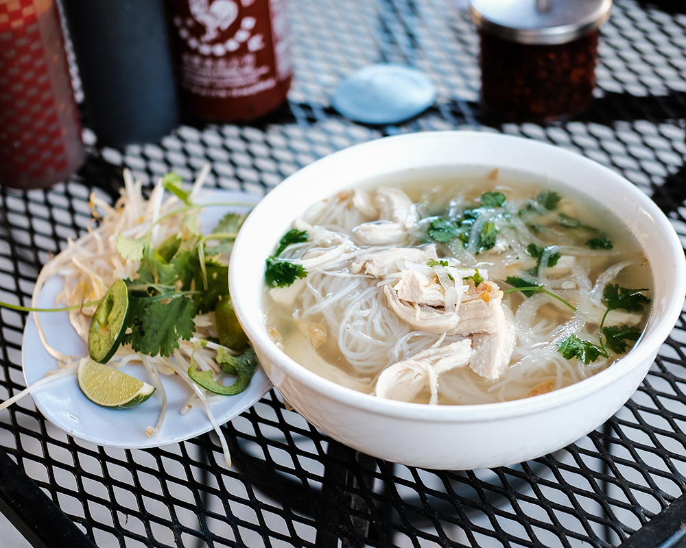Order 14. Chicken Noodle Soup (Pho Ga) - Small food online from Pho King 4 store, Davis on bringmethat.com