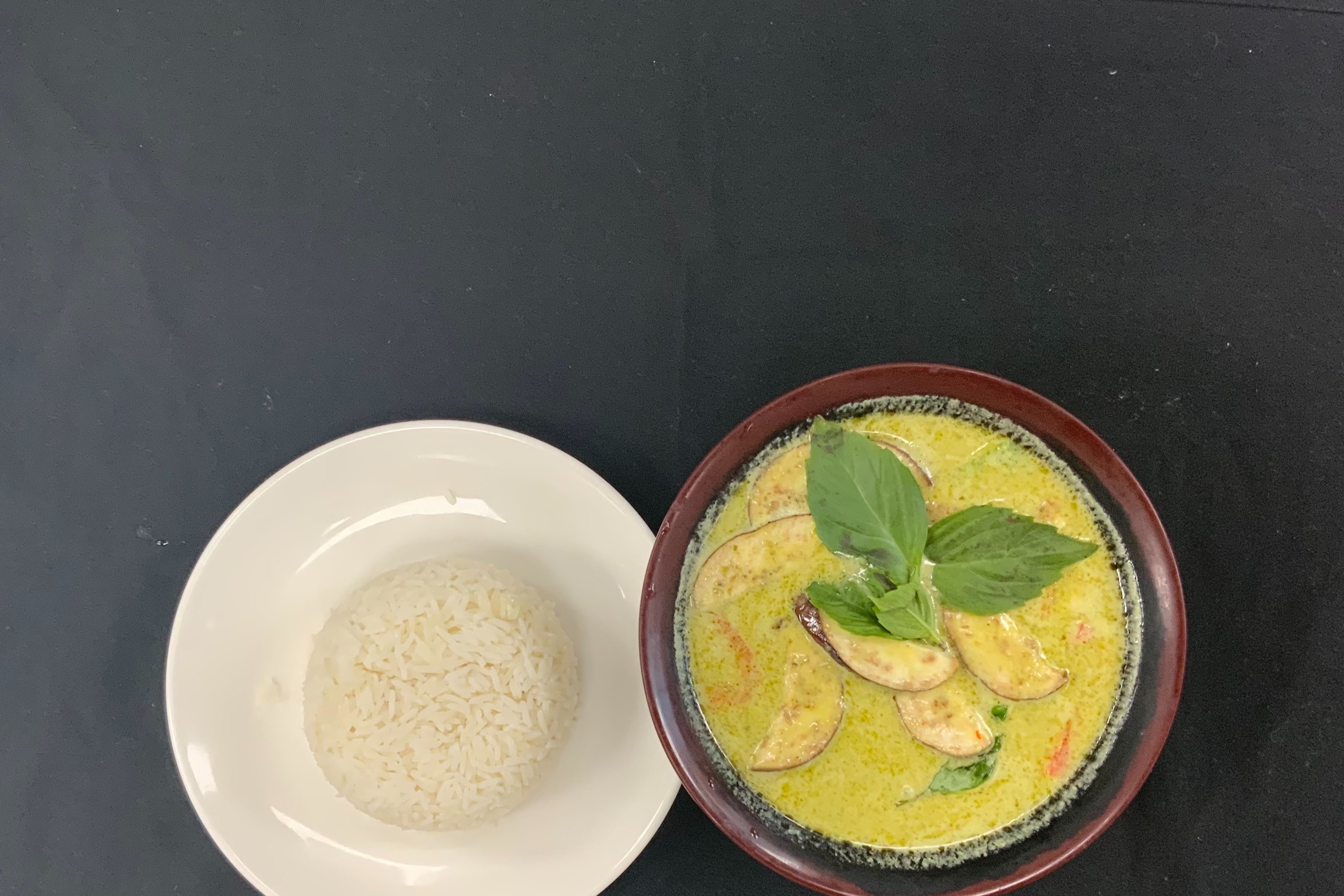 Order Green curry food online from Rai Lay Thai Cuisine store, Charlotte on bringmethat.com