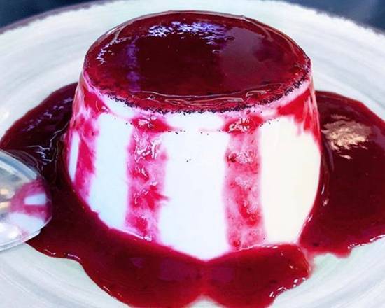 Order Panna Cotta food online from The Italian Homemade Company store, San Francisco on bringmethat.com