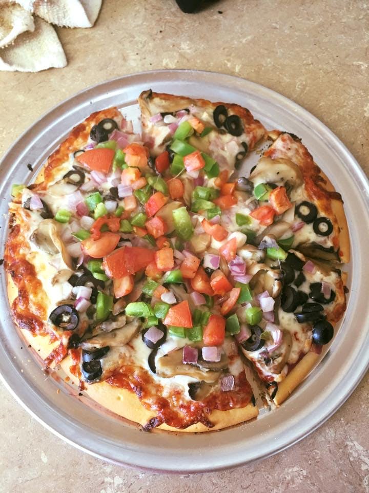 Order The Vegetarian Thin Crust Pizza - Mini 6'' (4 Slices) food online from Panjo's Pizza store, Corpus Christi on bringmethat.com
