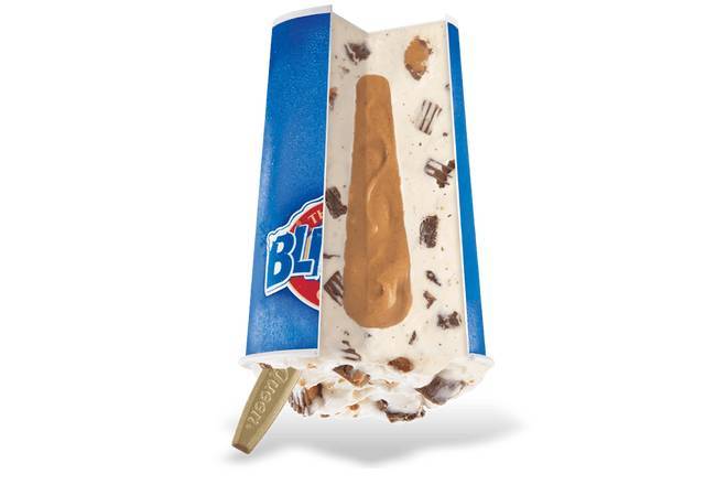 Order Peanut Butter Brownie Royal Blizzard Treats food online from Dairy Queen store, Wolfforth on bringmethat.com
