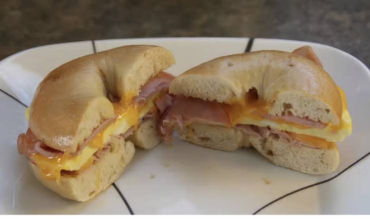 Order Ham, Egg, and Cheese Bagel food online from Fresh Donuts store, Santa Rosa on bringmethat.com