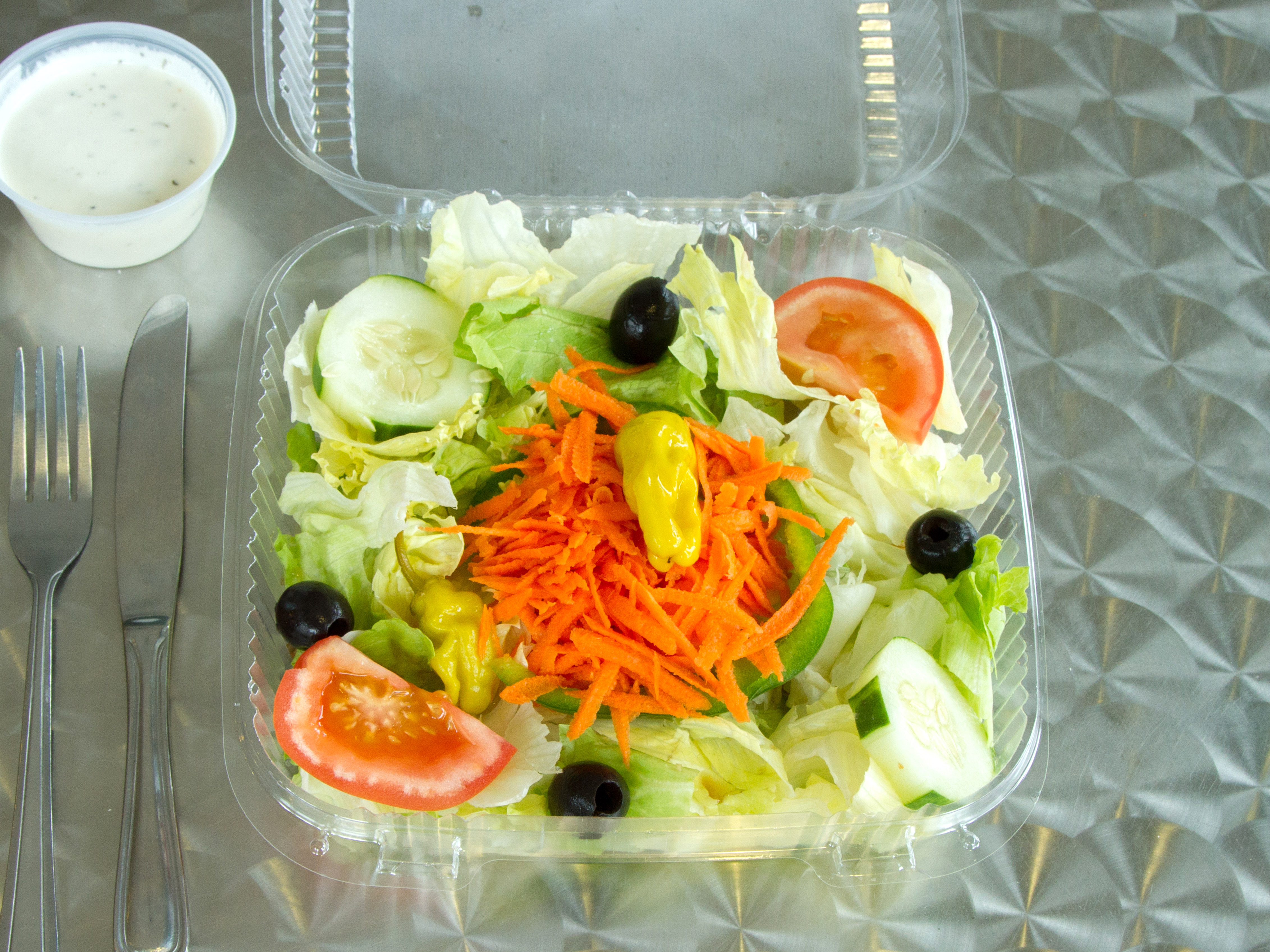 Order Garden Salad food online from Arboretum Pizza Grill store, Roslindale on bringmethat.com