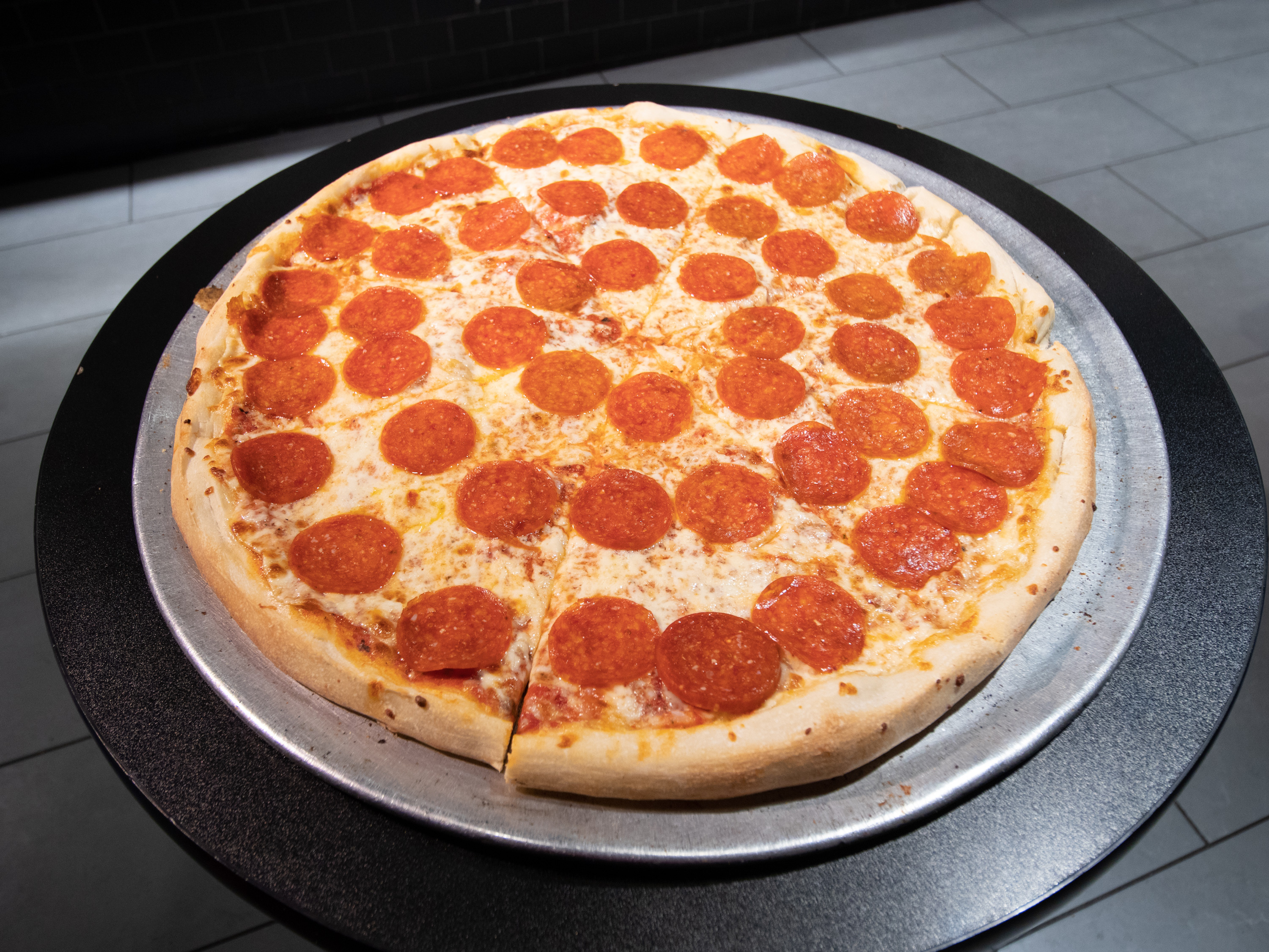 Order Pepperoni Pizza Pie food online from 2 Bros Pizza store, New York on bringmethat.com