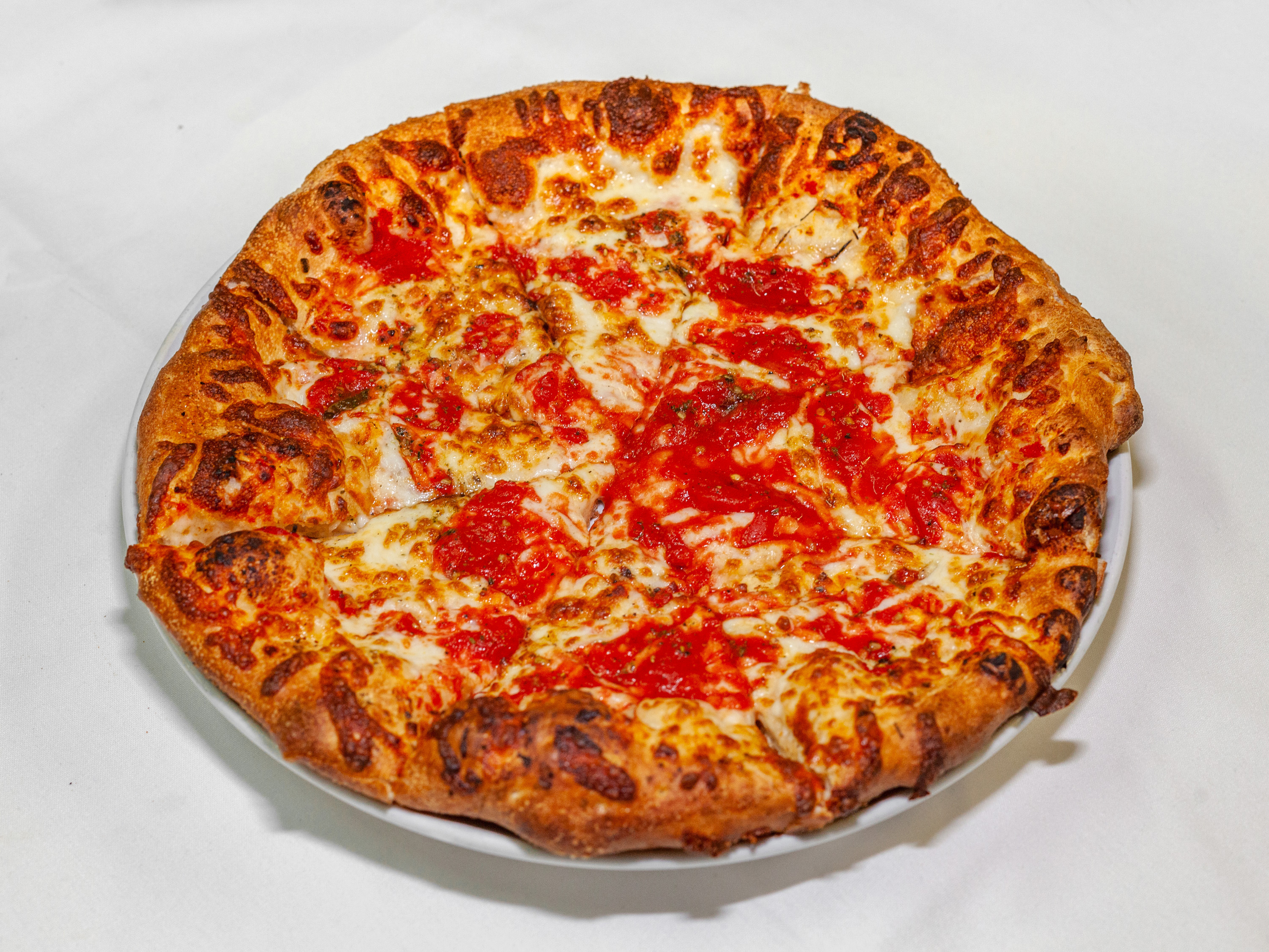 Order Classico Pizza food online from Ventura's Offshore Cafe store, Northfield on bringmethat.com