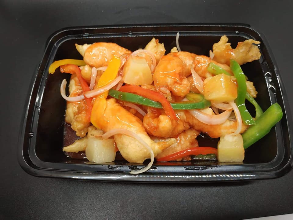 Order C2. Sweet and Sour Chicken food online from Macky Kitchen store, Richmond on bringmethat.com