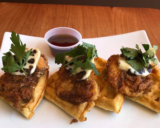 Order Fried Chicken ＆ Waffles food online from Crepeexpress store, Oakland on bringmethat.com