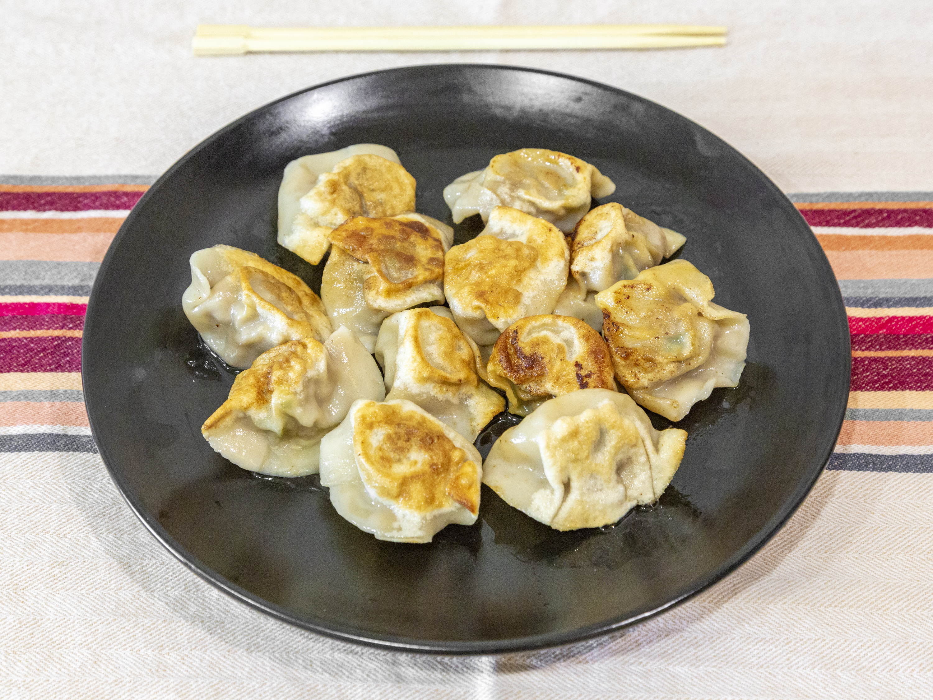 Order Shrimp with Pork and Chives 三鮮水餃 food online from Bao Dumplings & Bao Tea 寶餃寶茶 store, Hazlet on bringmethat.com