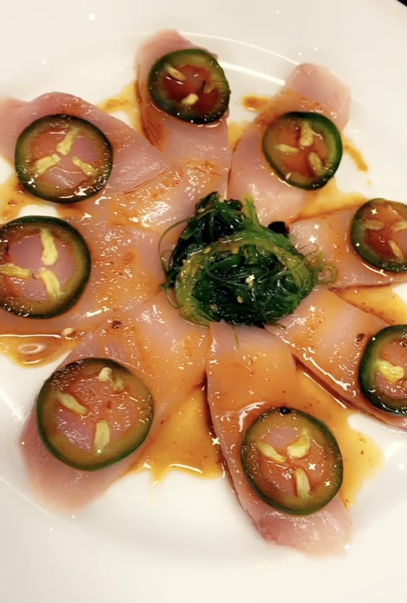 Order Yellowtail Jalapeno Sashimi (7 Piece) food online from 760 Sushi Bros store, Victorville on bringmethat.com