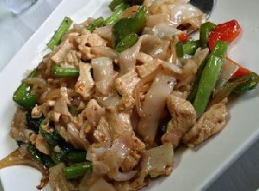 Order Pad Kee Mao (Drunken Noodle) food online from Thai Lily Cafe store, Houston on bringmethat.com