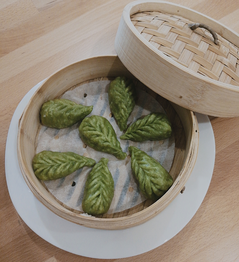 Order DS5. Steamed Vegetable Dumpling food online from Ling Long Xuan store, Jersey City on bringmethat.com
