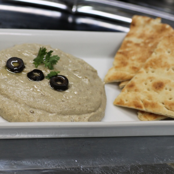 Order Baba Ganoush and Flat Bread food online from Lazeez Indian-Mediterranean Grill store, Las Vegas on bringmethat.com