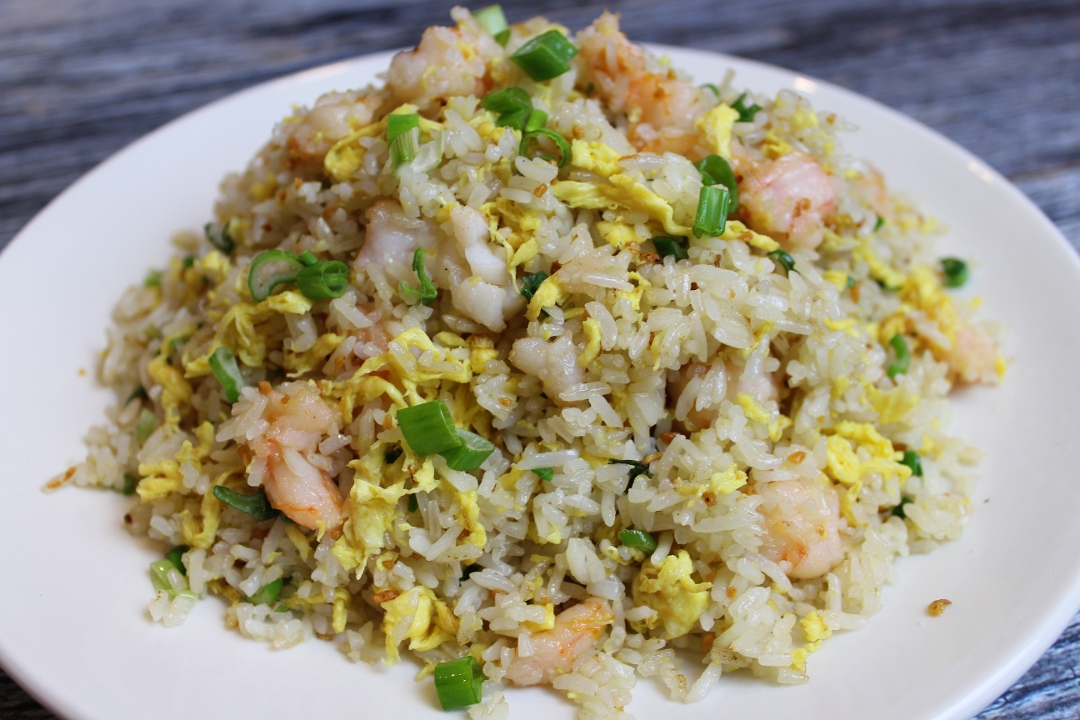 Order 香蒜蝦炒飯 Shrimp & Minced Garlic Fried Rice food online from Phoenix Wings store, Arcadia on bringmethat.com