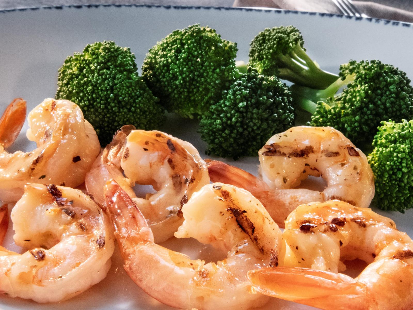 Order Garlic-grilled Shrimp food online from Red Lobster store, Ontario on bringmethat.com