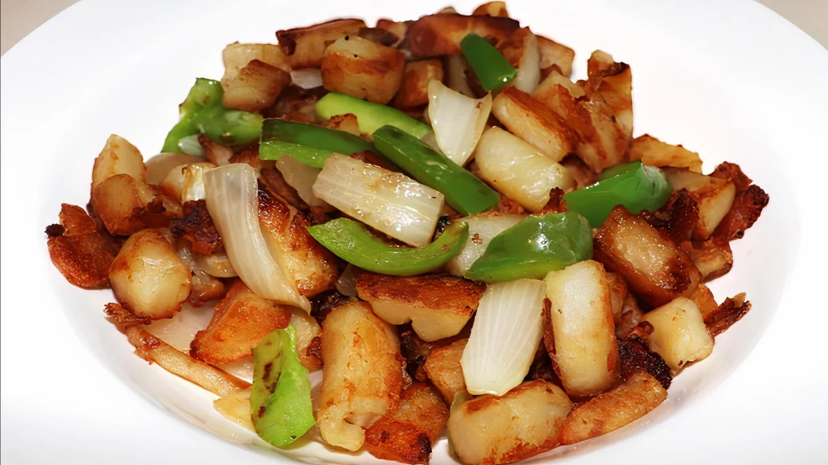 Order Home Fries food online from Lee Family Deli store, Camden on bringmethat.com