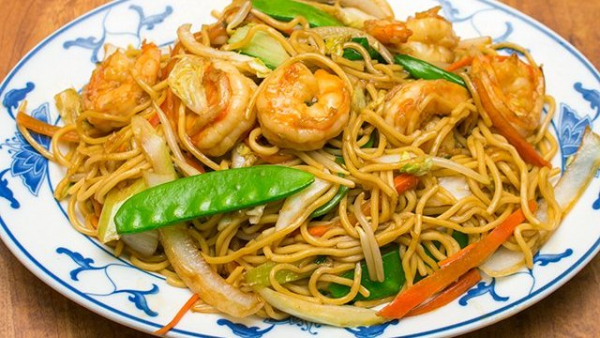 Order Shrimp Lo Mein food online from China Cafe store, Hialeah on bringmethat.com
