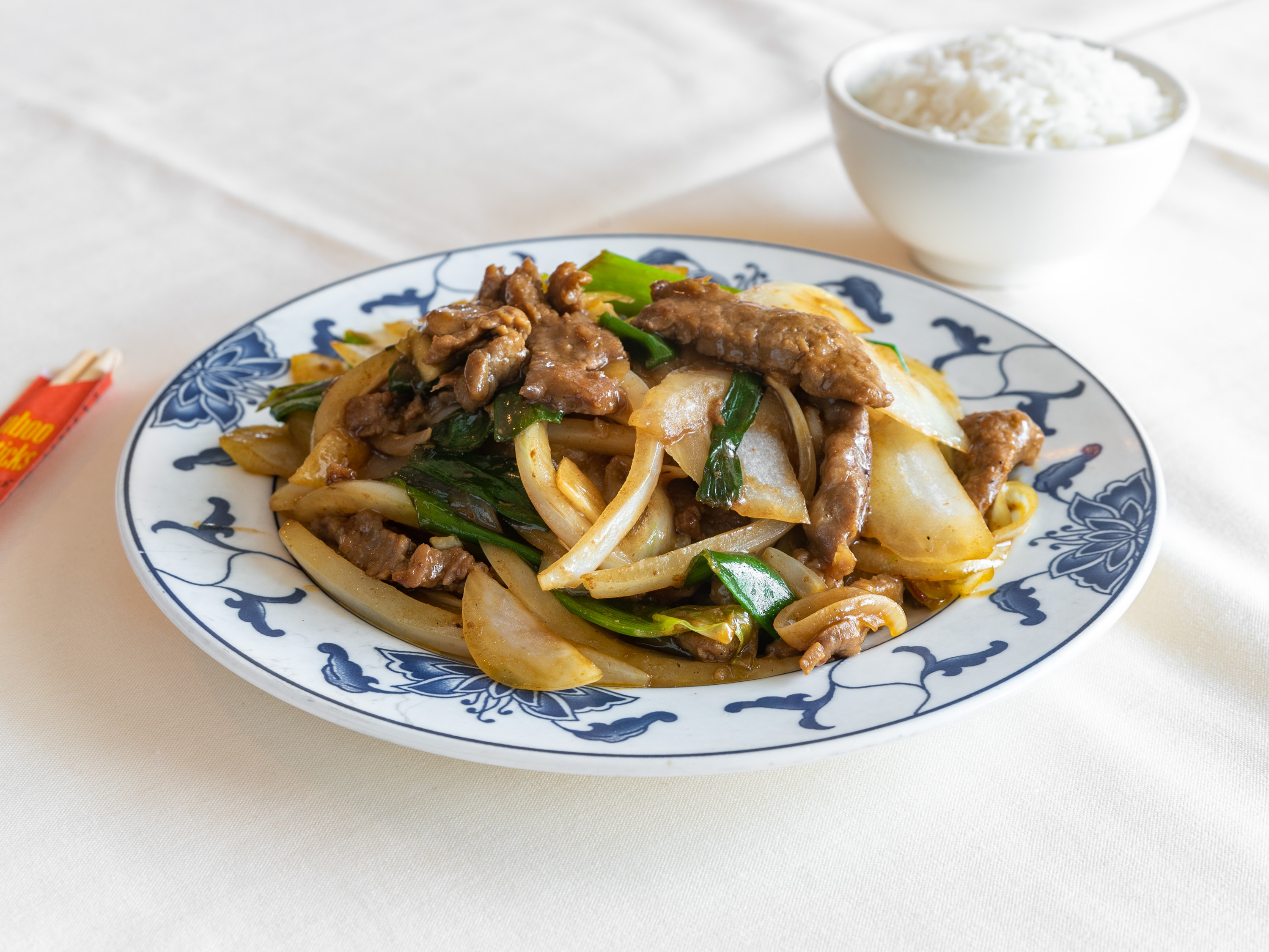 Order Mongolian Beef food online from Hunan Coventry store, Cleveland Heights on bringmethat.com