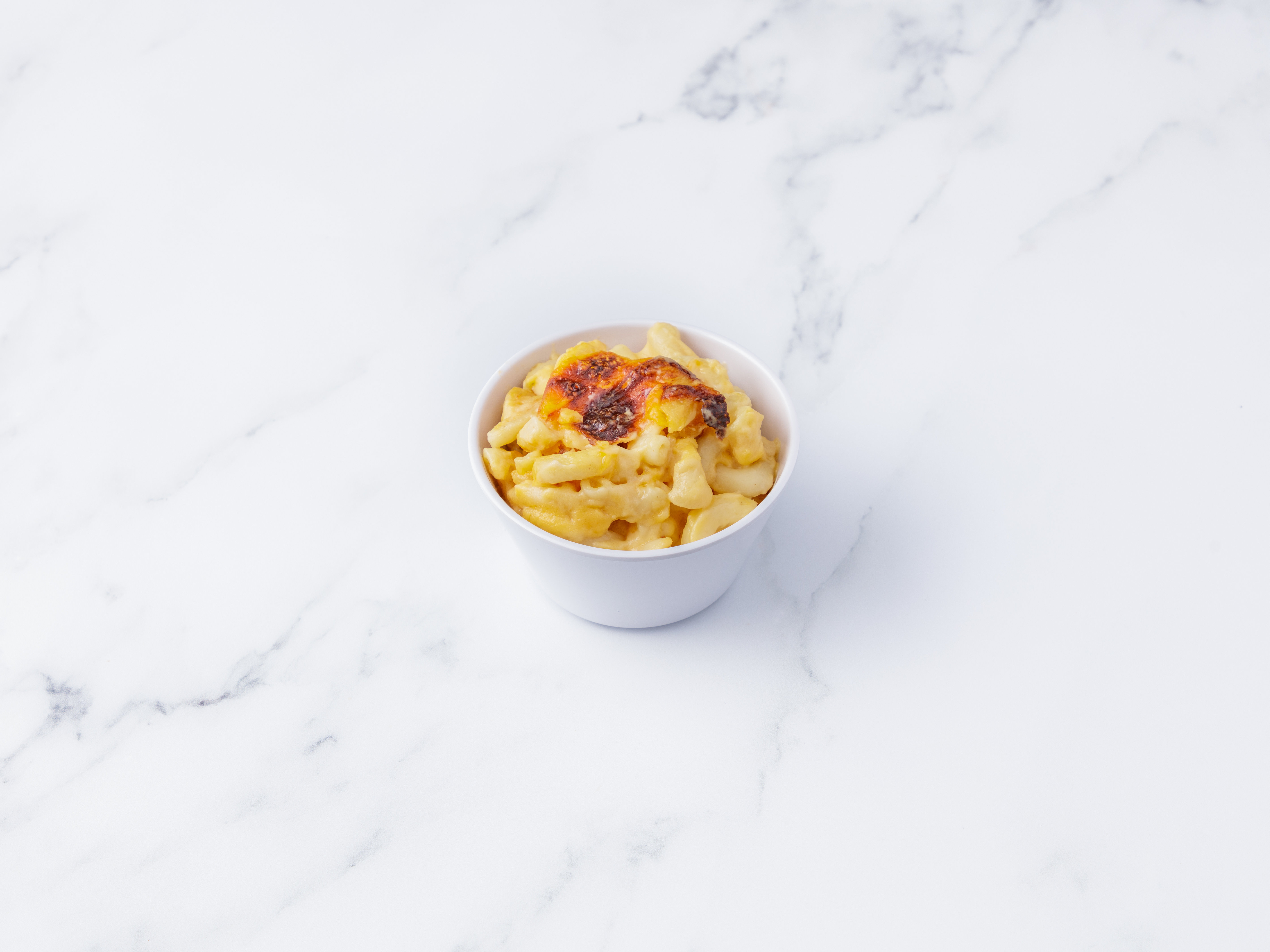 Order Macaroni and Cheese food online from Ribs On The Run store, White Plains on bringmethat.com