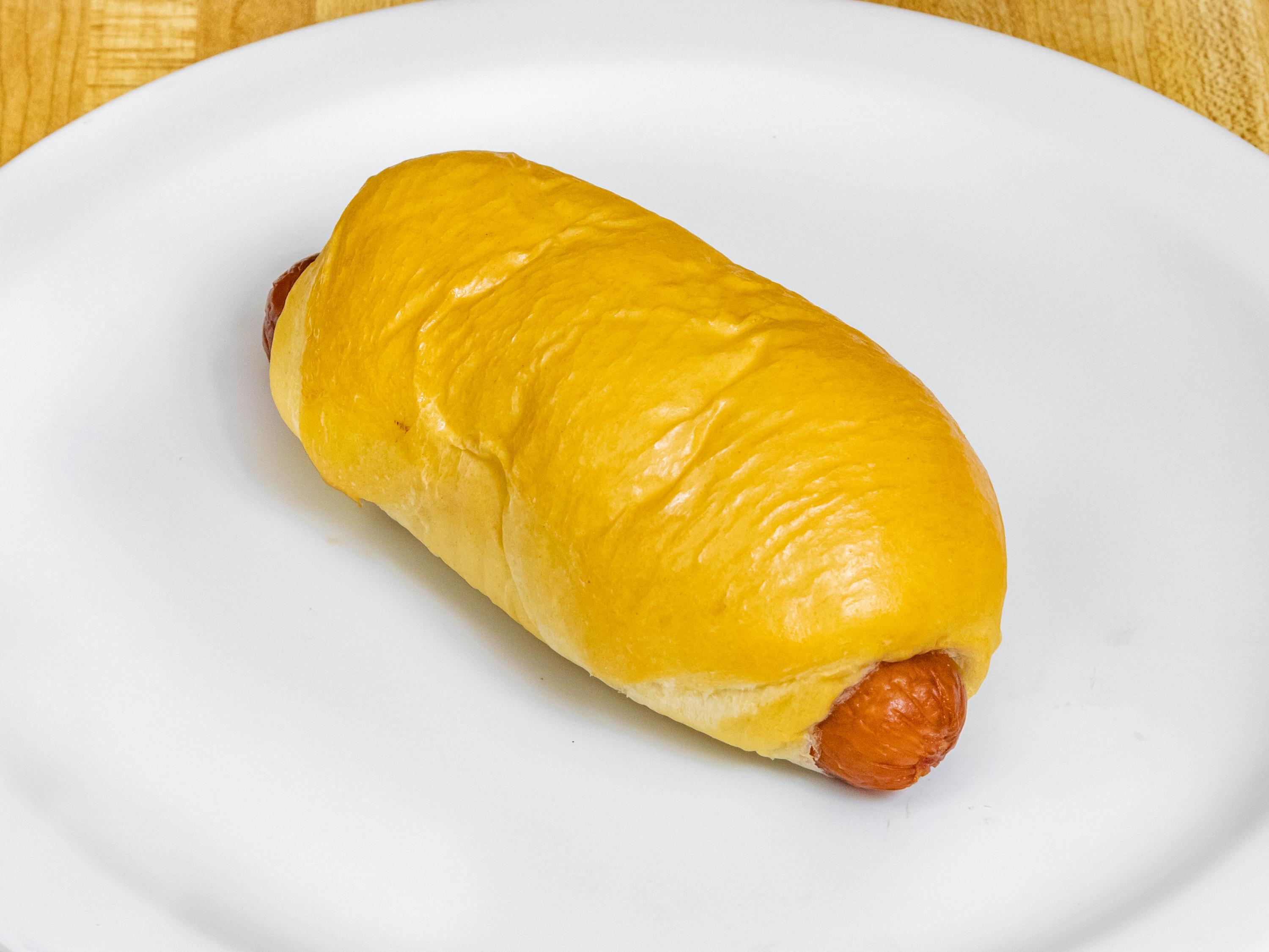 Order L. Sausage Roll food online from Donut Palace store, Garland on bringmethat.com