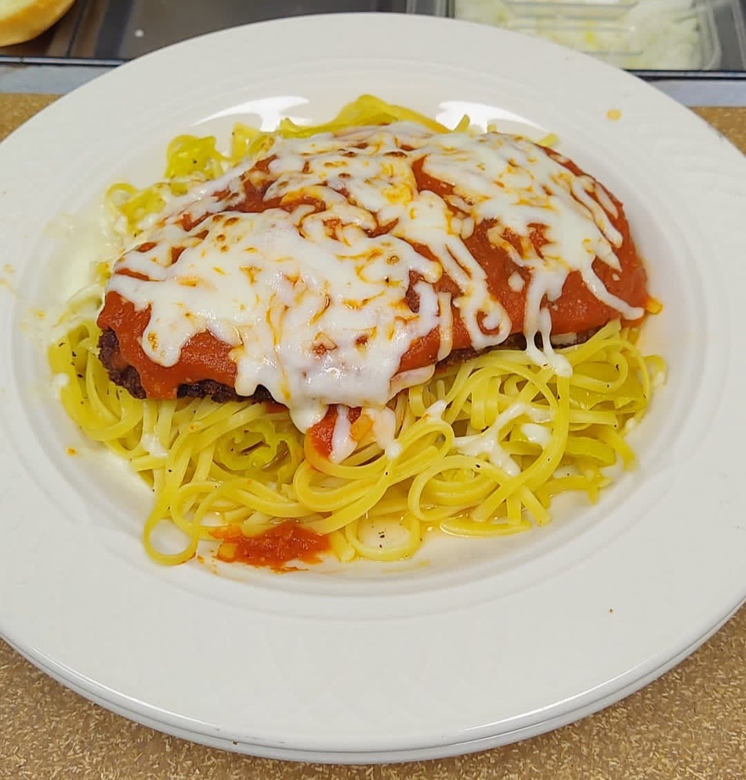 Order 9. Chicken Parmesan - Pasta food online from Bells Pizza Company store, Bellflower on bringmethat.com
