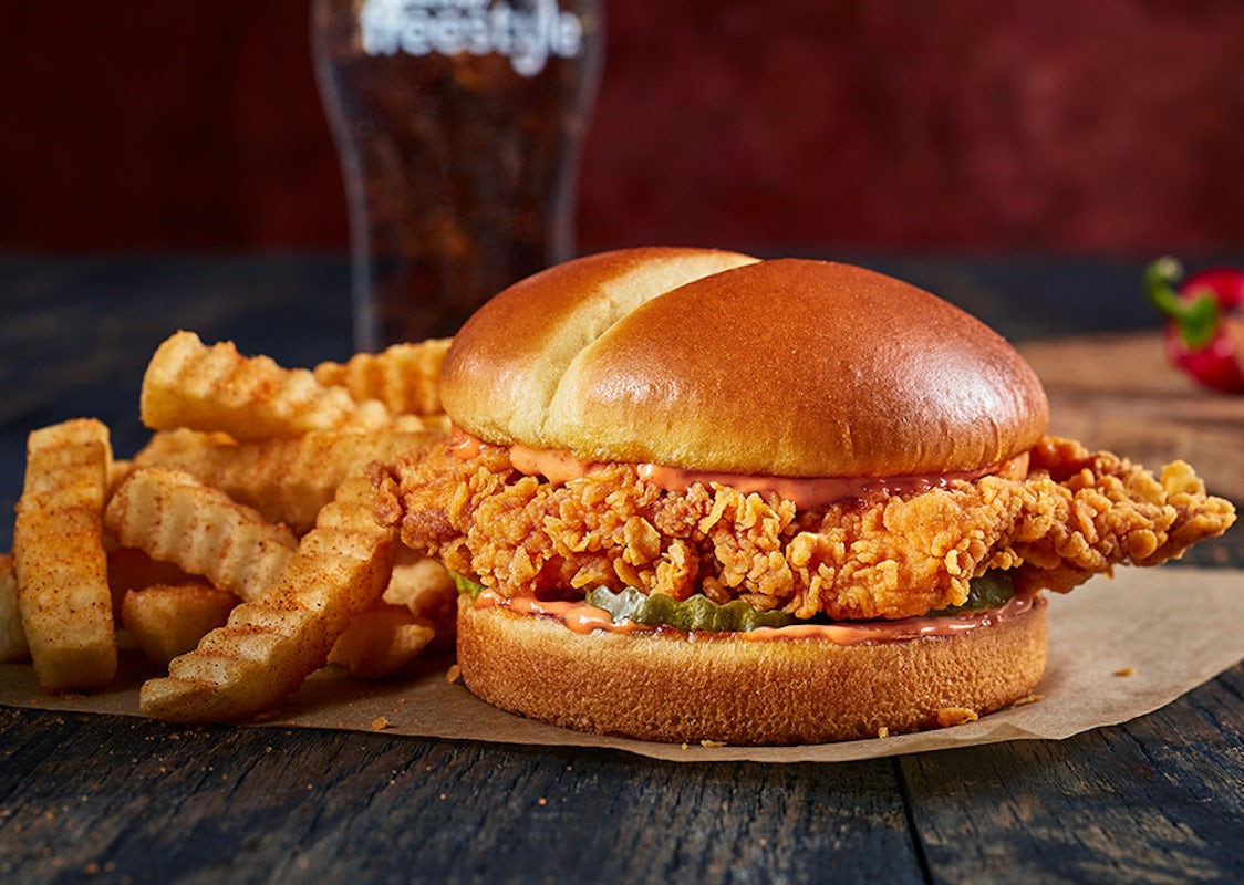 Order Zaxby's® Spicy Signature Sandwich food online from Zaxbys store, Winchester on bringmethat.com