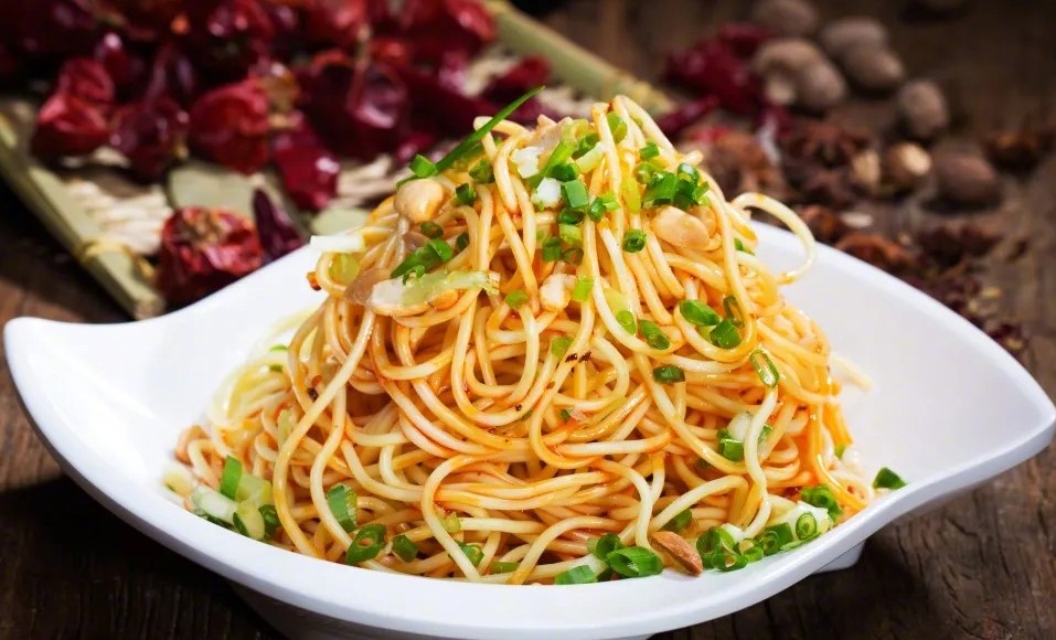 Order A10. Szechuan (Chengdu) Cold Noodle 成都冷面 (Small Size) food online from Millions Of Milk Tea store, Columbus on bringmethat.com