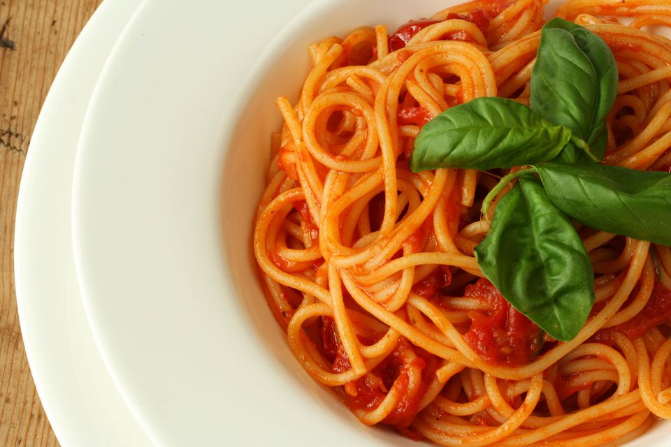 Order Spaghetti Tomato Sauce food online from Two Cousins Paradise store, Paradise on bringmethat.com